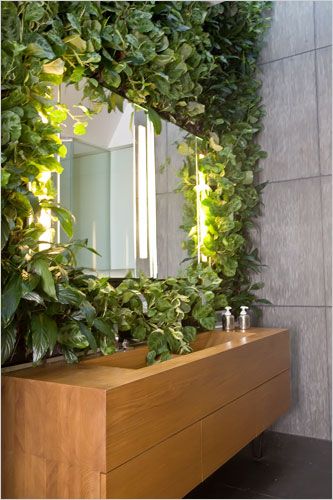 Espelho Adornado com Plantas: Um Toque de Natureza Relaxante - detalhe