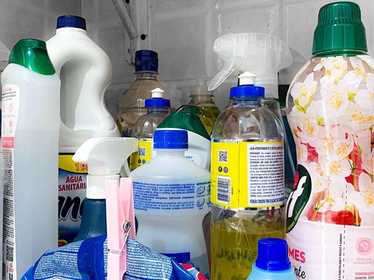 Vinagre e Bicarbonato: Um Mosaico de Erros Comuns - detalhe