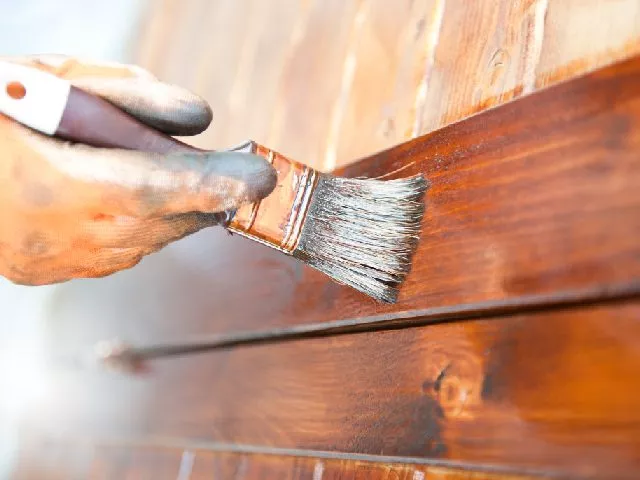 Verniz em Portas Antigas: Resgatando a História - ideia