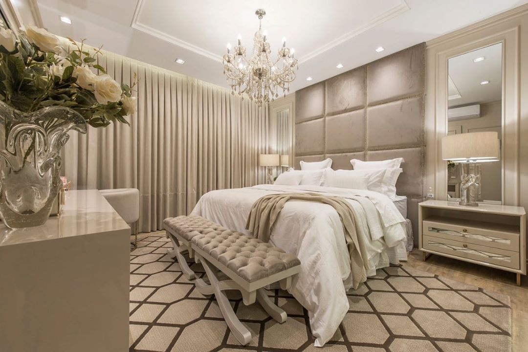 Quarto de Casal Clássico com Cabeceira Estofada - inspiração