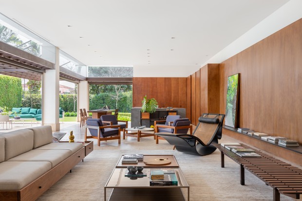 Com Painéis de Madeira: Aconchego e Sofisticação - ideia