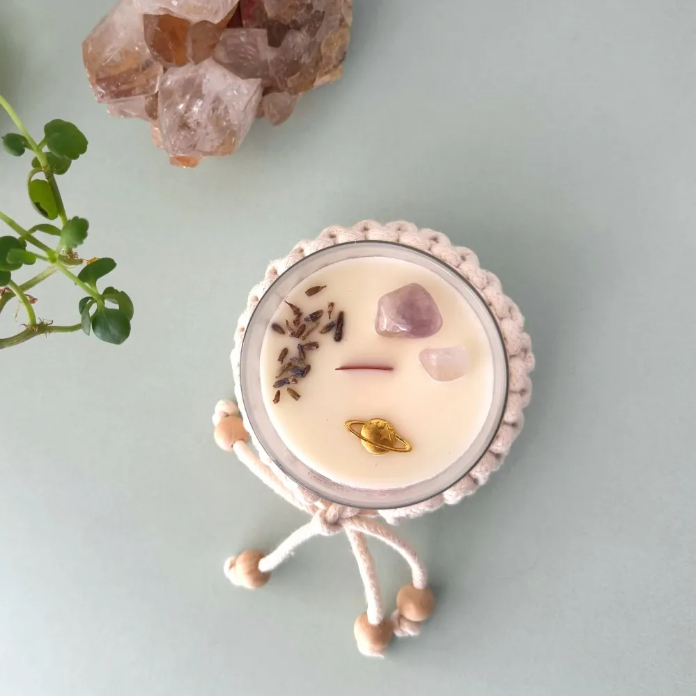 Velas Aromáticas Suspensas em Macramê Boho Chic - detalhe