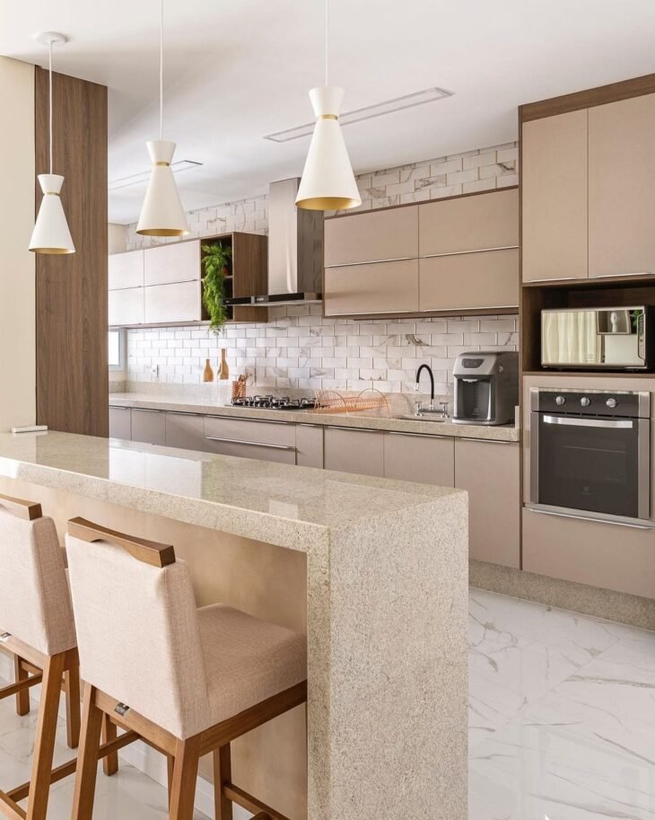 Leveza e Amplitude: A Combinação Perfeita de Bege e Branco - ideia