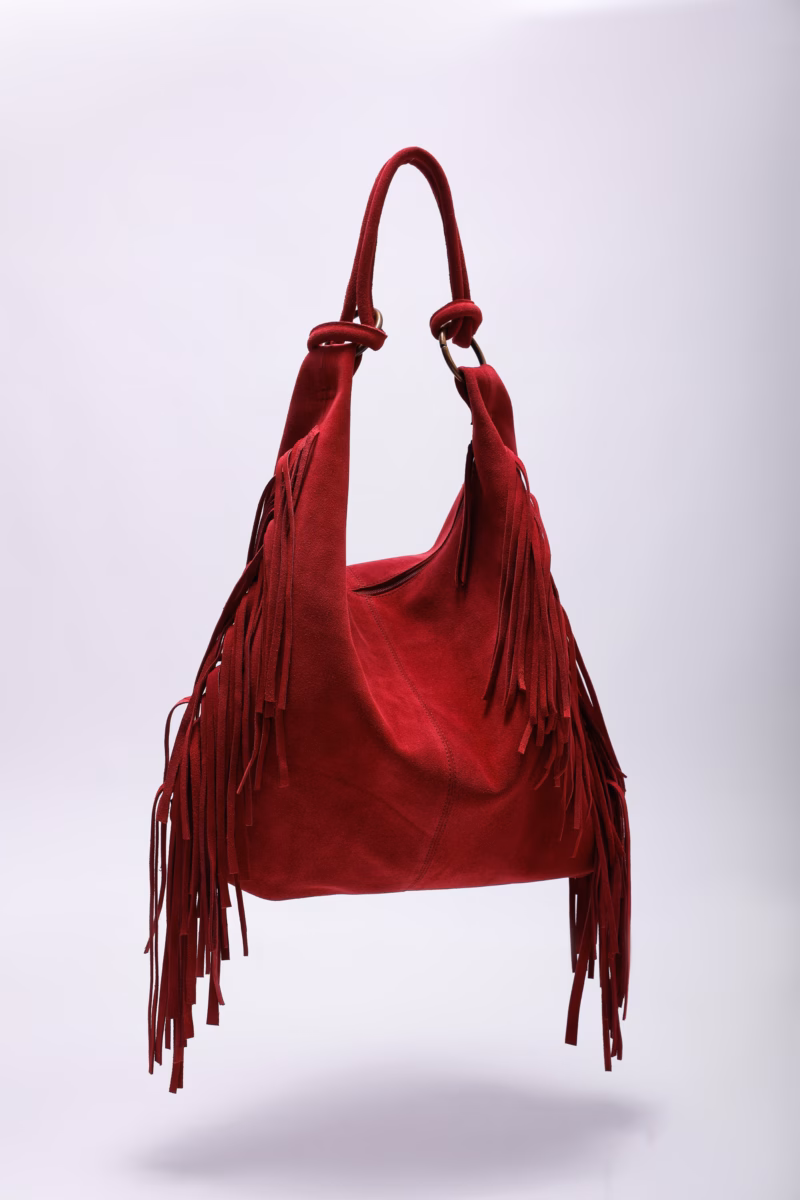 Bolsa de Couro com Franjas: Estilo Boho Chic - inspiração