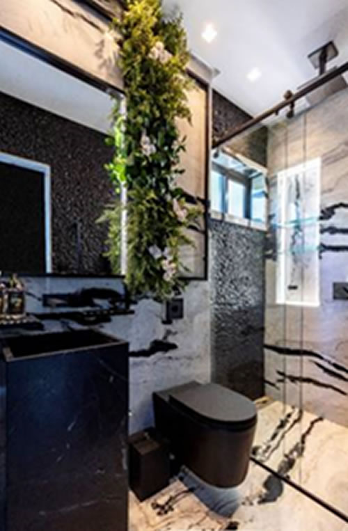 Com Plantas Pendentes: Um Oasis Urbano - inspiração