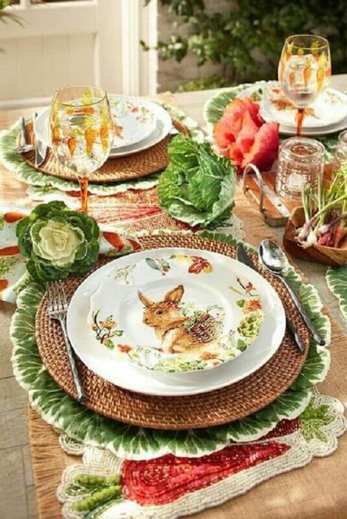 Mesa de Páscoa com Toalha Xadrez e Louça Campestre - detalhe