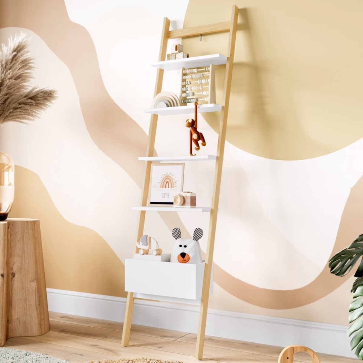 Estante Escada Rústica: Charmosa e perfeita para cantinhos especiais! - inspiração