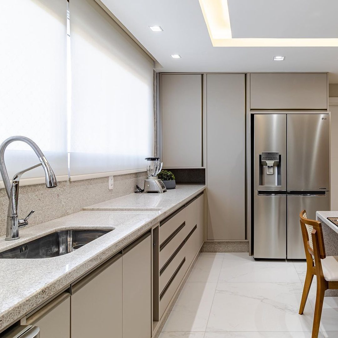 Cores Claras e Acabamento Escovado: Minimalismo Aconchegante - detalhe