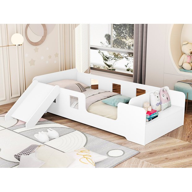 Cama Montessoriana com Escorregador Integrado: Diversão Garantida! - detalhe