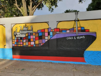 Mural Artístico com Grafite: Uma Explosão de Cores Urbanas - ideia