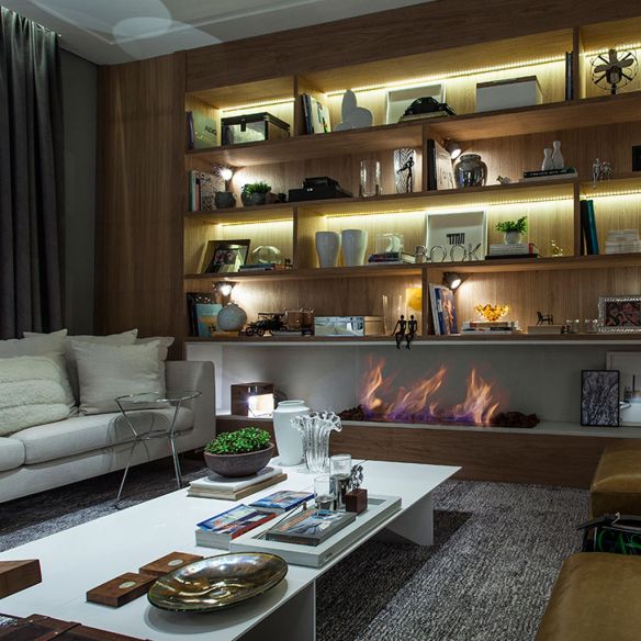 Cantinho Aconchegante: Fitas de LED Quentes em Estantes de Livros - ideia