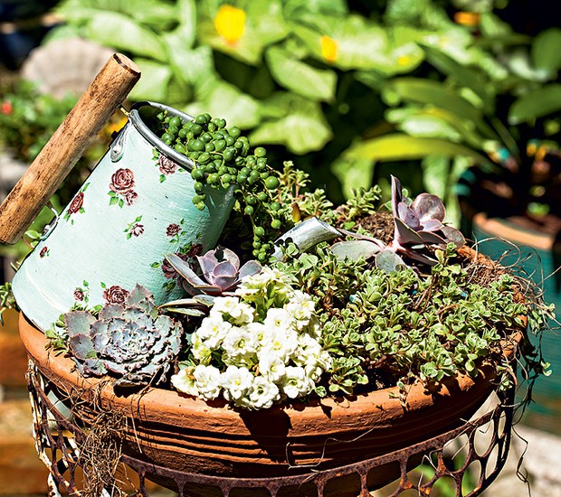 Delicadeza Floral: Vasos e Arranjos que Trazem a Natureza para Dentro - detalhe