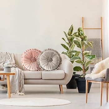 Almofadas Redondas e Coloridas para Quebrar a Seriedade do Ambiente - ideia