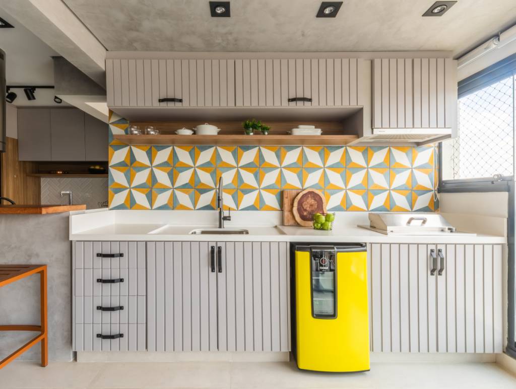 Com Azulejos Hidráulicos: Cores e Padrões que Contam Histórias - ideia