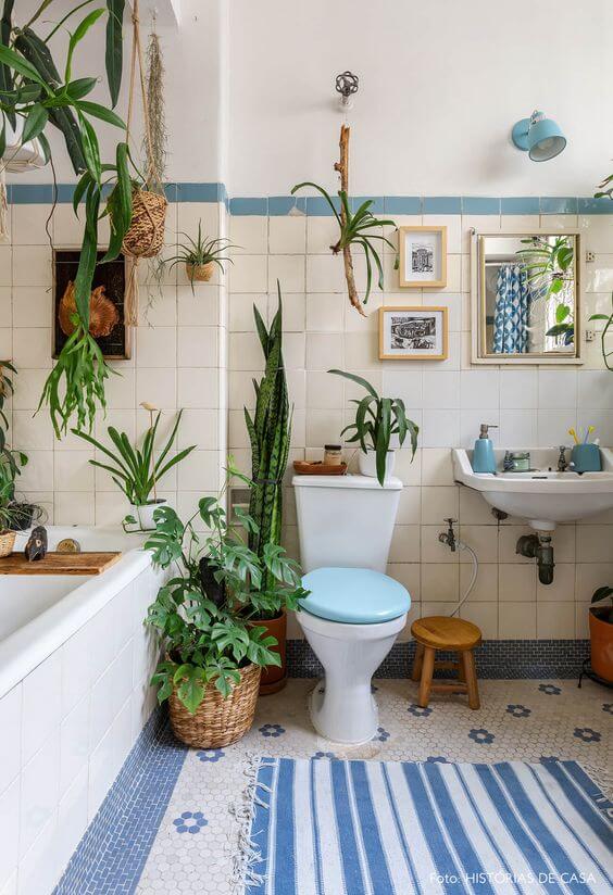 Lavabo Tropical Vibrante: Cores Alegres e Plantas Exuberantes - detalhe