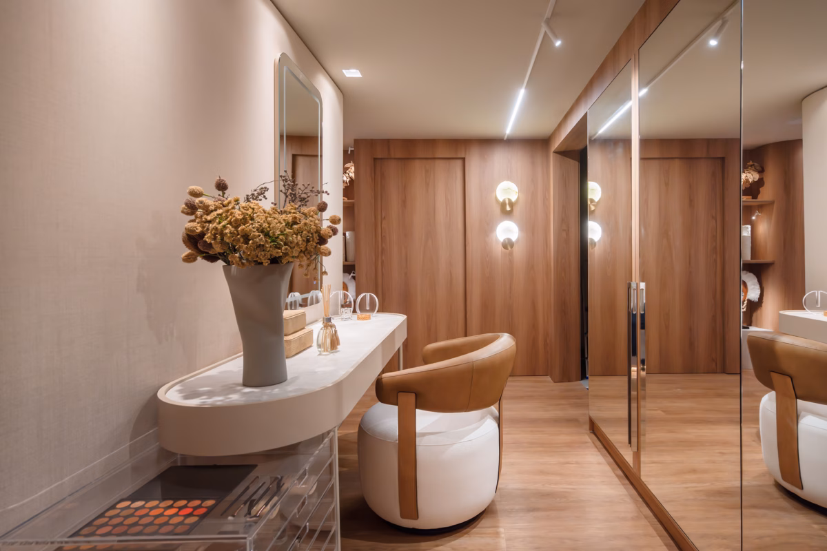 Com Espelho: Ampliando Espaços e Refletindo Luz - ideia