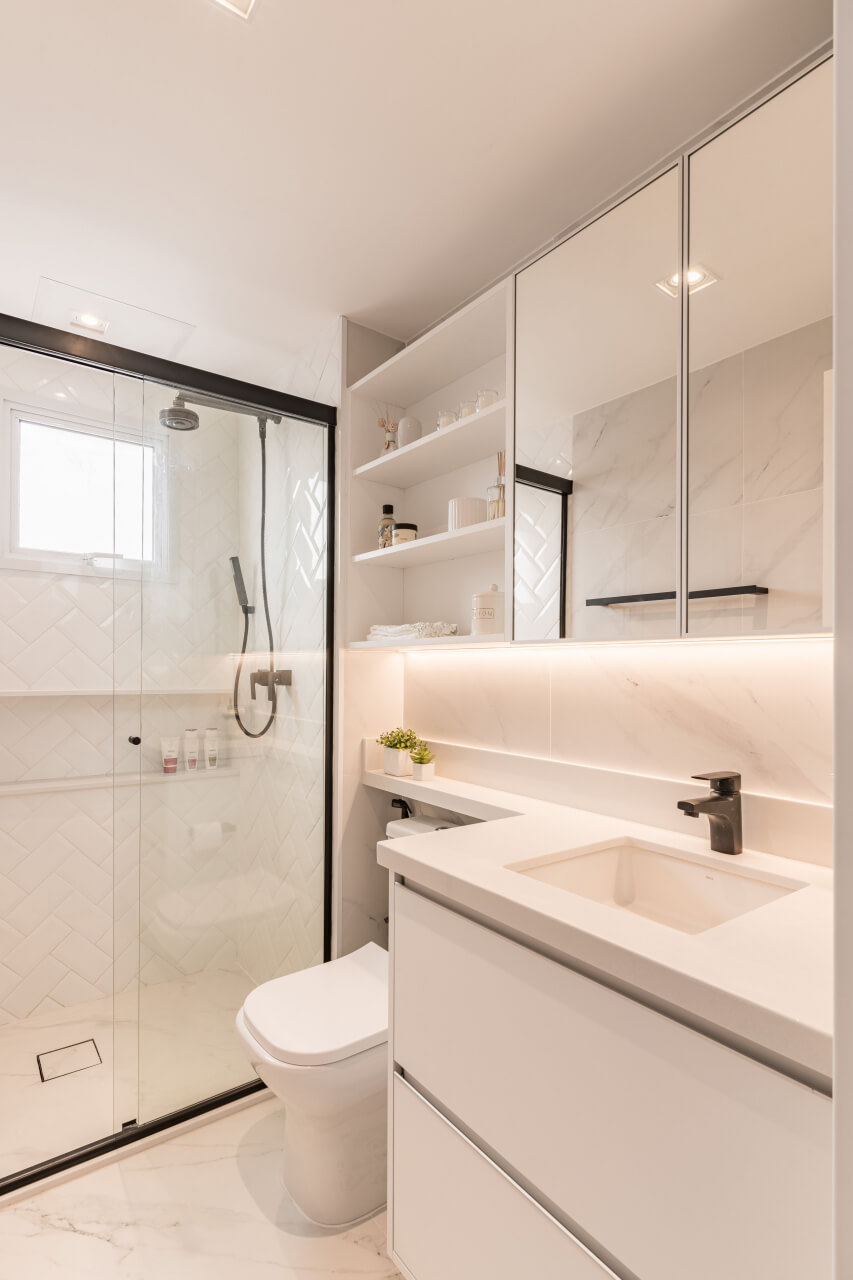 Metro White com Iluminação Indireta: Ambiente Aconchegante - detalhe