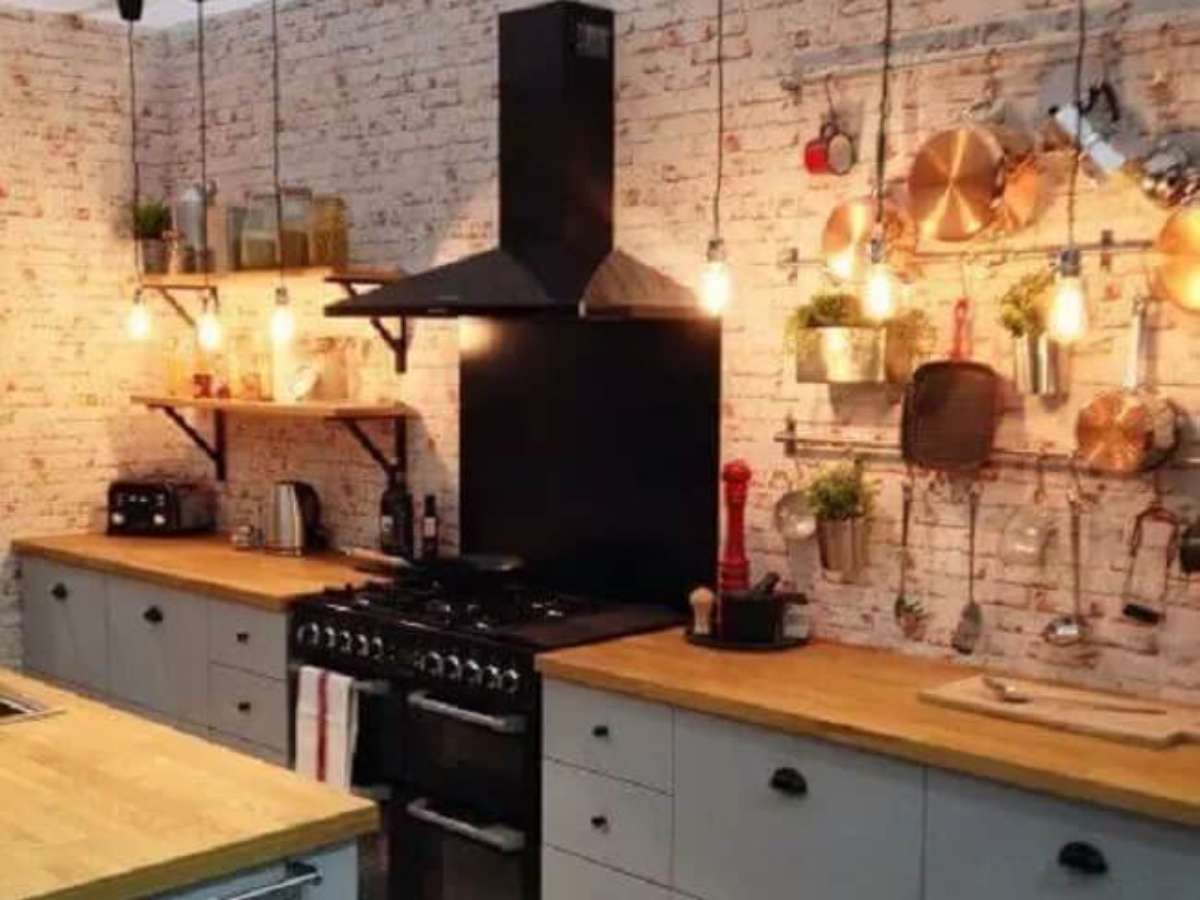 Tijolinho e Madeira de Demolição: Uma Combinação Sustentável - detalhe