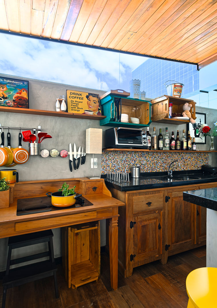 Bancada de Madeira Rústica: Um Toque Natural e Acolhedor - detalhe