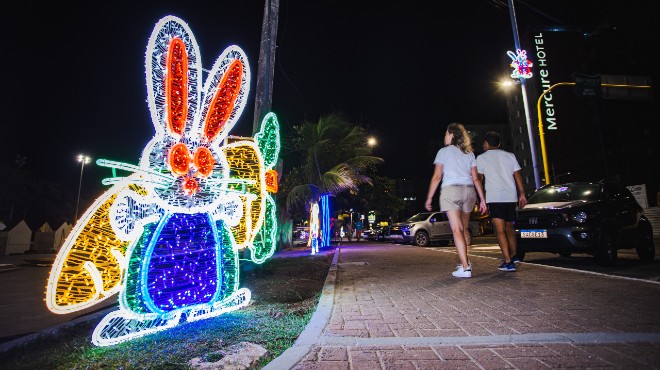 Decoração de Páscoa Iluminada: Aconchego e Magia com Lanternas e Luzes Quentes - detalhe