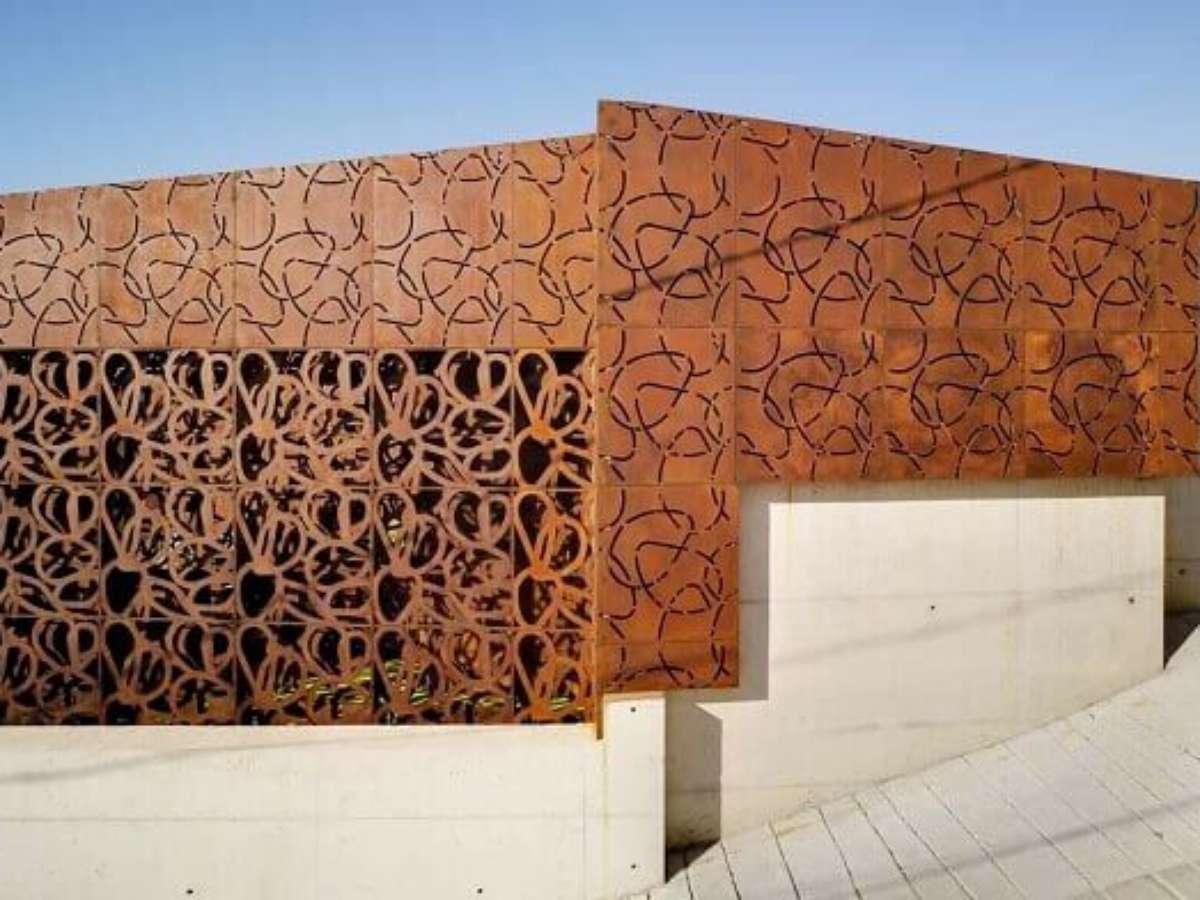 ACM com Textura Aço Corten: Um Toque Industrial e Contemporâneo - inspiração