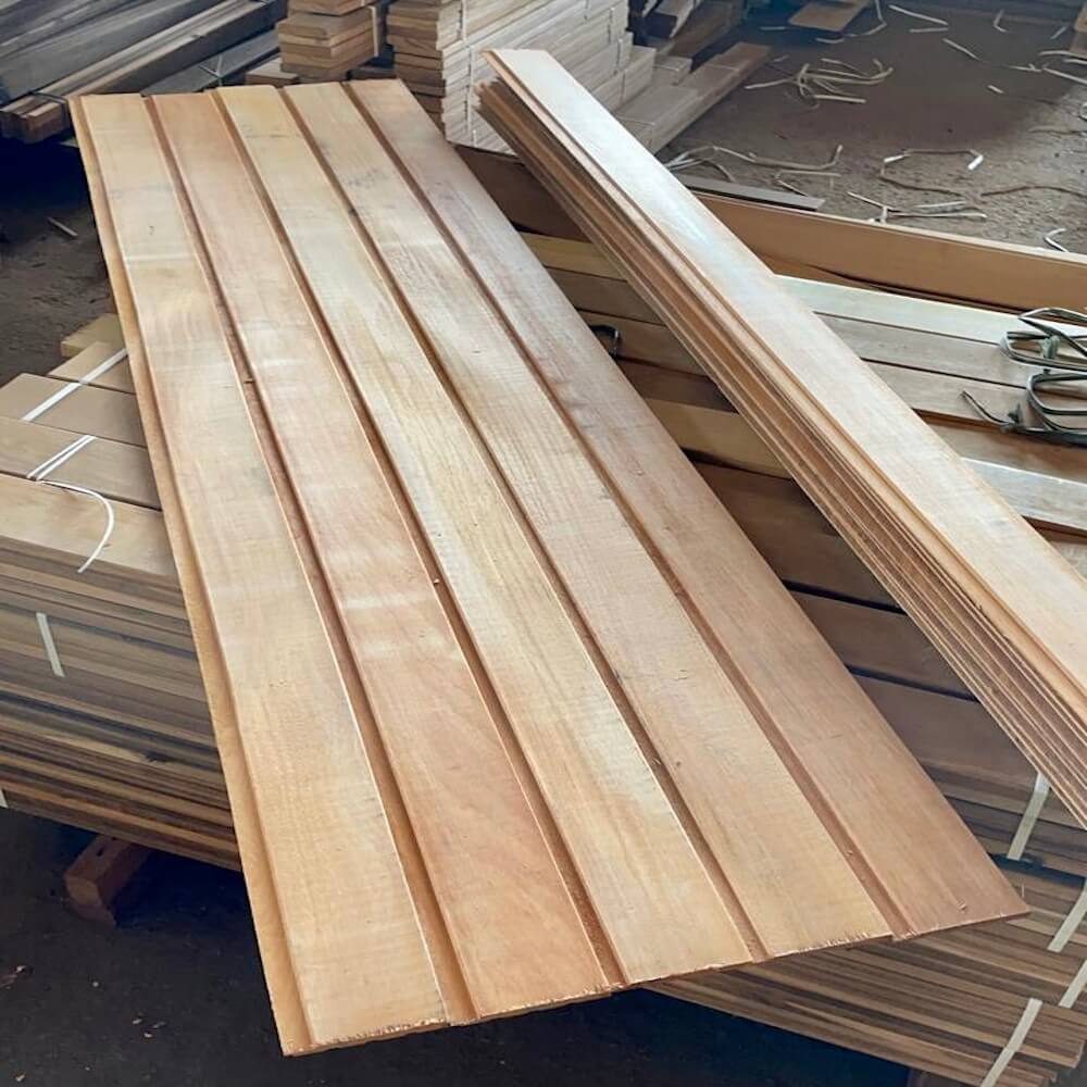 Tauari e Cores Vibrantes: Contraste Moderno - detalhe