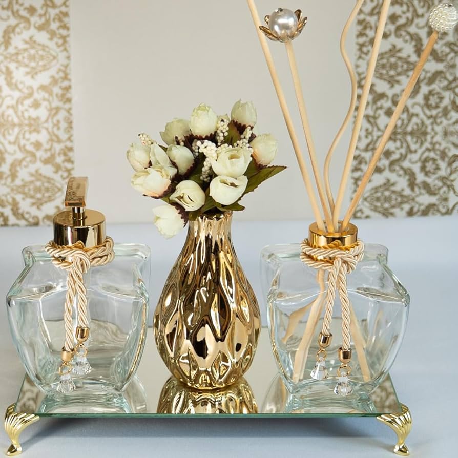 Kit Banheiro com Bandeja Espelhada: Glamour Refinado - inspiração