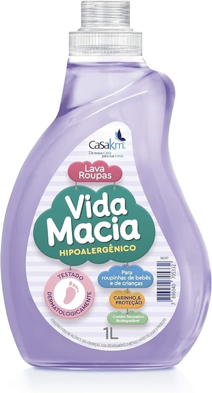 Sabão em Pó com Enzimas Naturais: Removendo Manchas Difíceis com Cuidado - detalhe