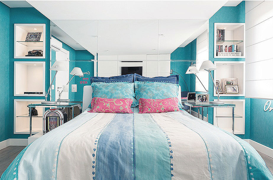 Nichos Coloridos: Alegria e Destaque na Decoração - ideia