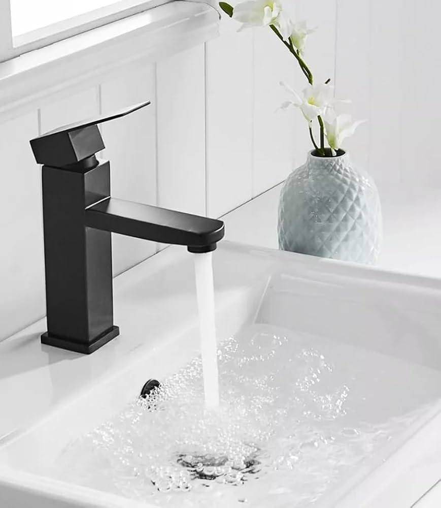 Torneira Monocomando Preta: Modernidade e Atitude - ideia