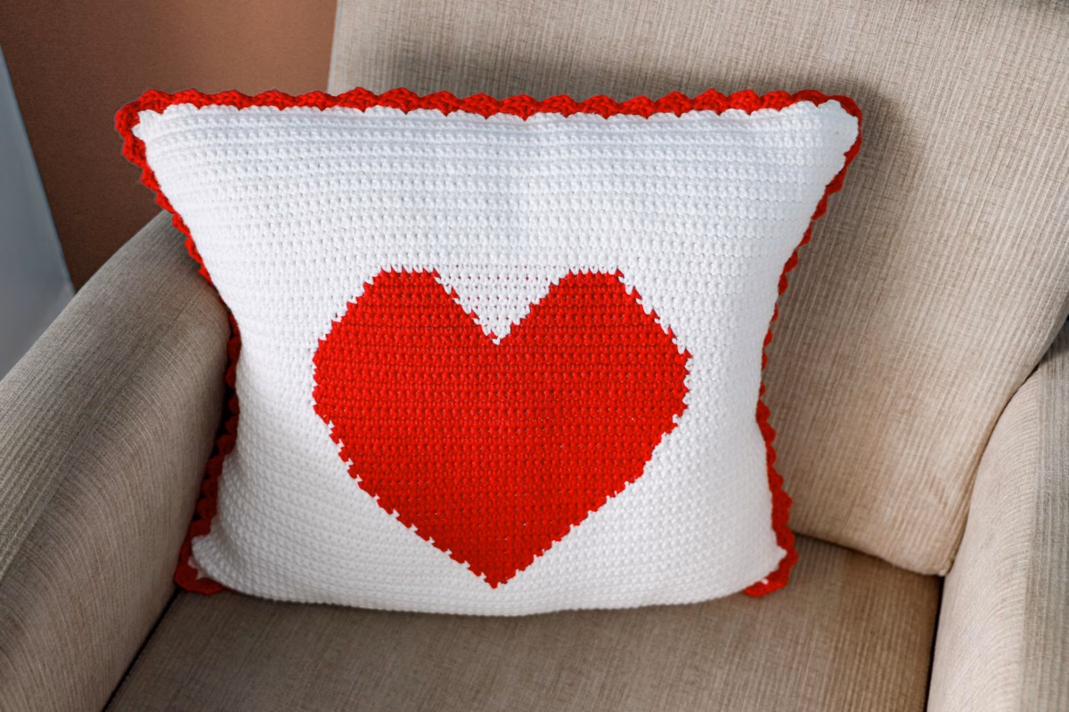Almofadas em Crochê: Aconchego Artesanal que Aquece o Coração - inspiração