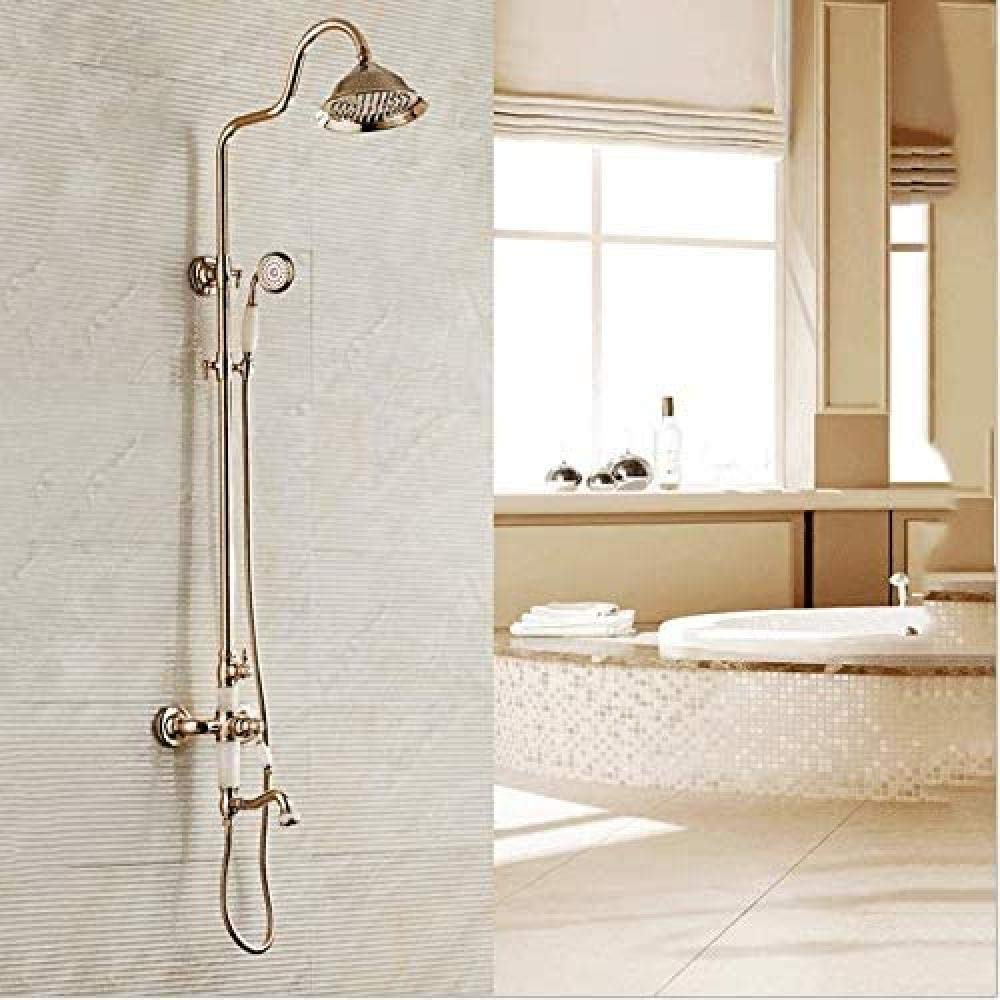 Chuveiro com Acabamento em Cobre: Elegância Retrô e Sofisticação - inspiração