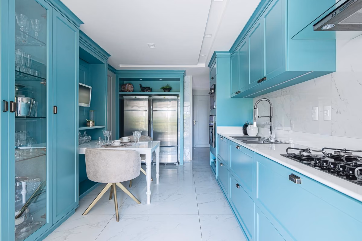 Azul Tiffany e Detalhes Retrô: Um Toque de Nostalgia Charmosa - inspiração