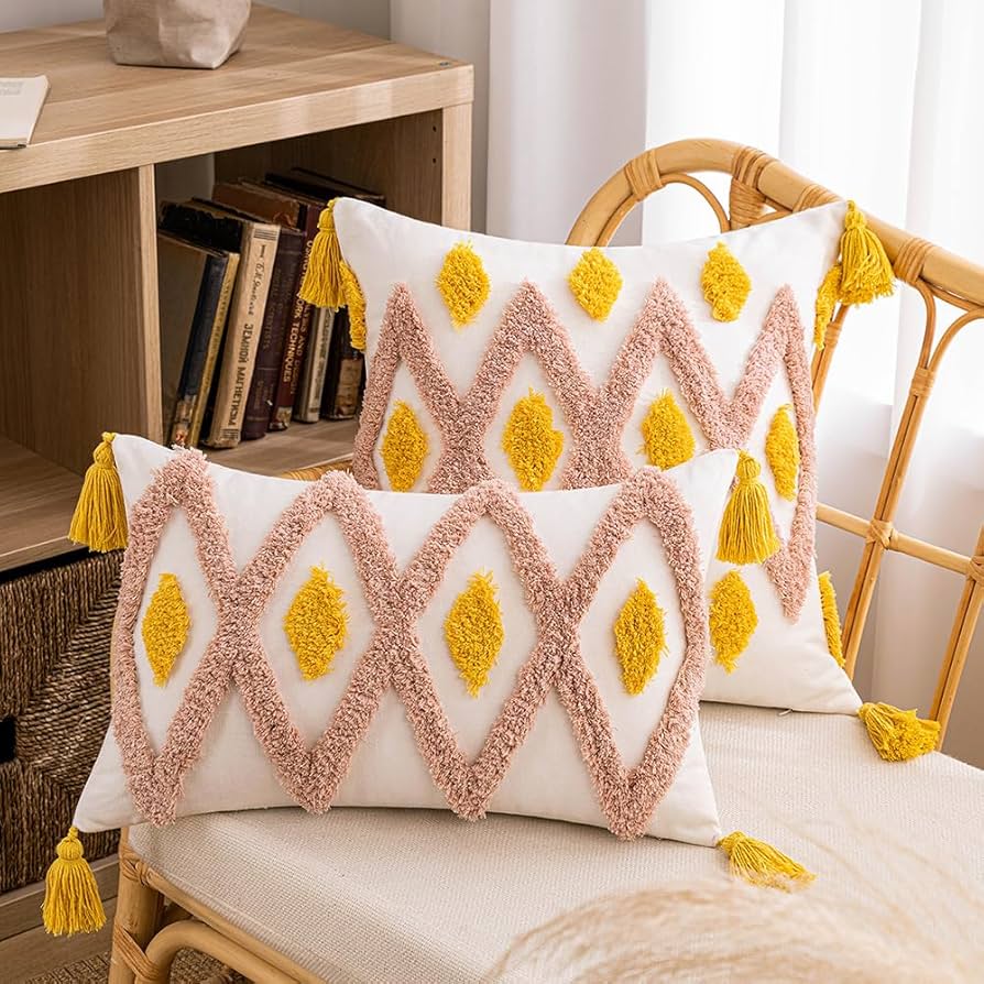 Almofadas Bordadas e Mantas Tricotadas: Aconchego em Cada Detalhe - inspiração