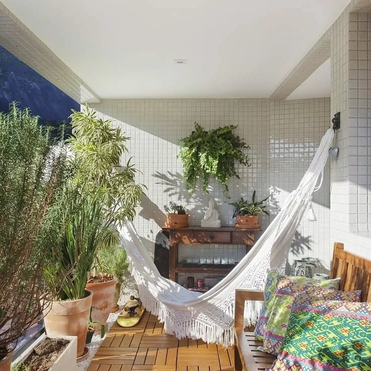 Cantinho Zen com Plantas e Luzes: Seu Refúgio de Paz - ideia