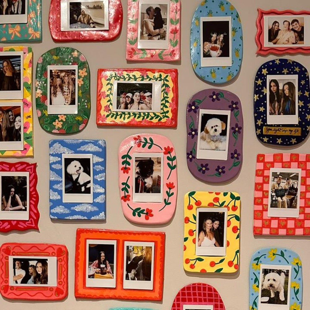 Com Fotos e Lembranças: Uma Parede de Histórias - inspiração