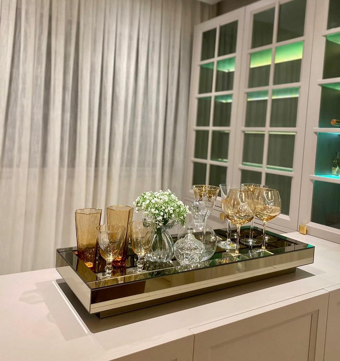 Com Bandejas Espelhadas: Um Toque de Glamour na sua Cozinha - inspiração