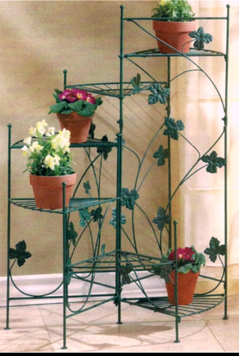 Escada de Ferro com Plantas Suspensa - ideia