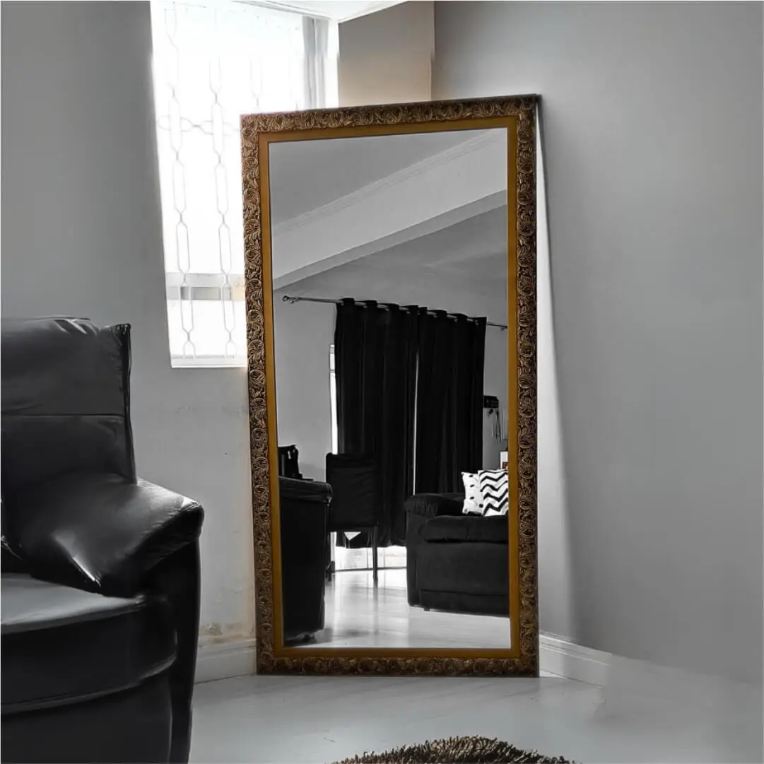 Maxi Espelho de Chão: A Elegância Despojada que Você Merece - inspiração