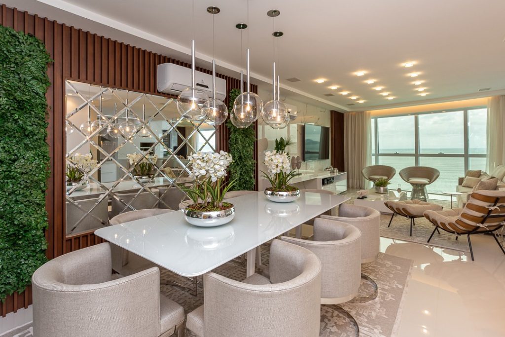 Decoração com espelho: 5 ideias para ...