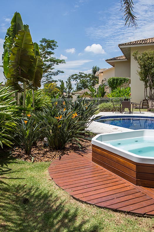 Jardim Tropical em Varandas: Mini paraísos urbanos - inspiração