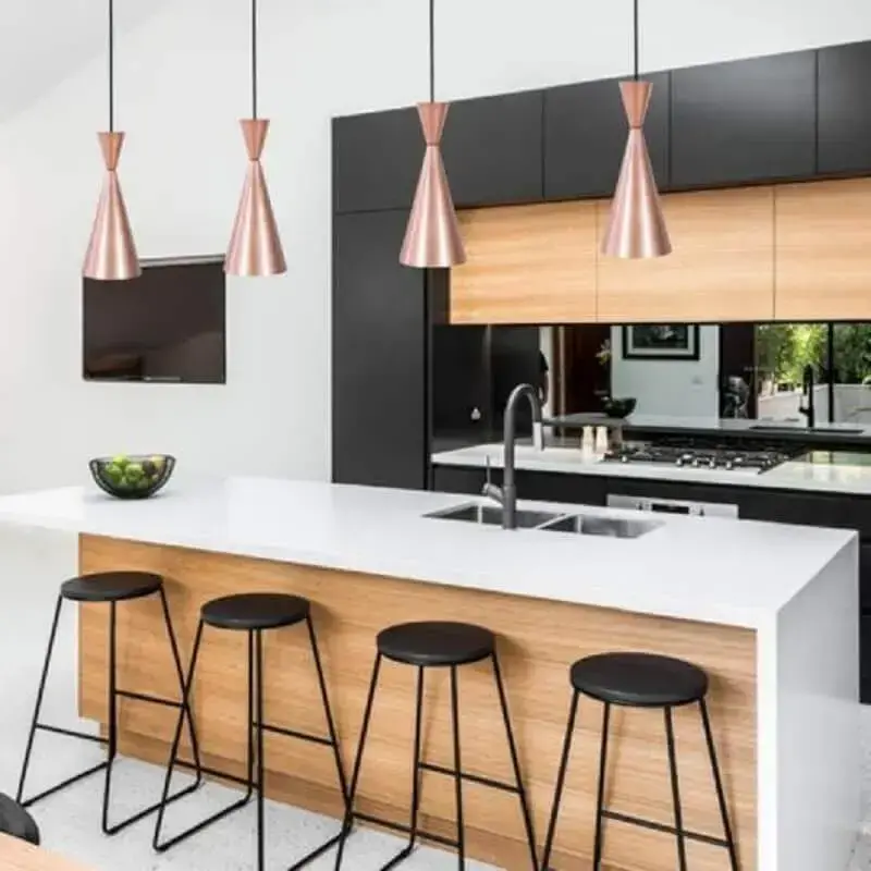 Pendente de Cobre: Um Toque Sofisticado e Quente - detalhe