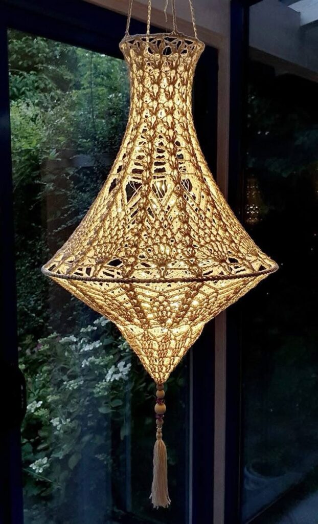 Pendente de Crochê: Charme Artesanal e Boêmio - inspiração