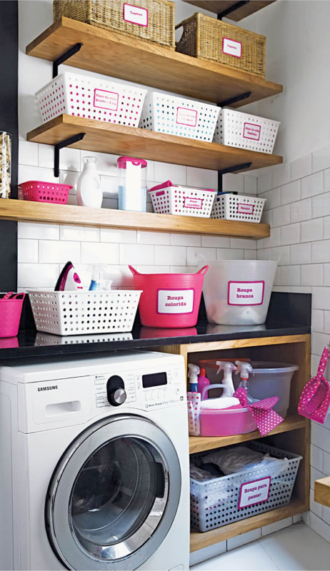 Explosão de Cor: Lavanderia Alegre com Tons Vibrantes e Acessórios Divertidos - ideia