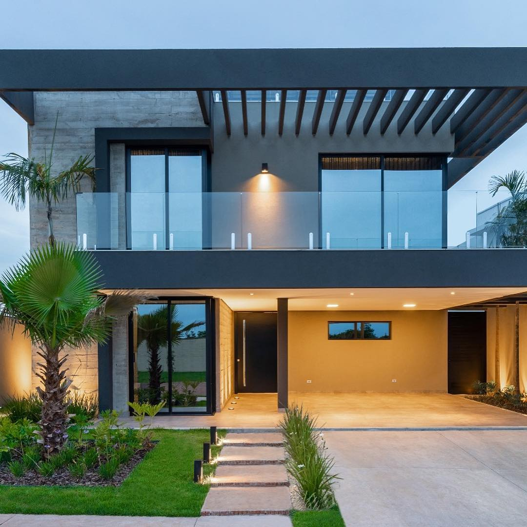 Elegância e Modernidade com Detalhes em Aço Inox - inspiração