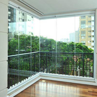 Sacada de Vidro com Toques de Cor Vibrante: Alegria e Personalidade - inspiração