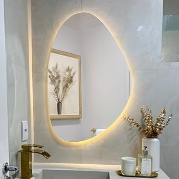 Formato Orgânico com LED Quente: Para um Banheiro Relaxante e Natural - detalhe