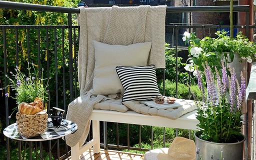 Horta Suspensa: Sabores Frescos ao Alcance da Mão - ideia