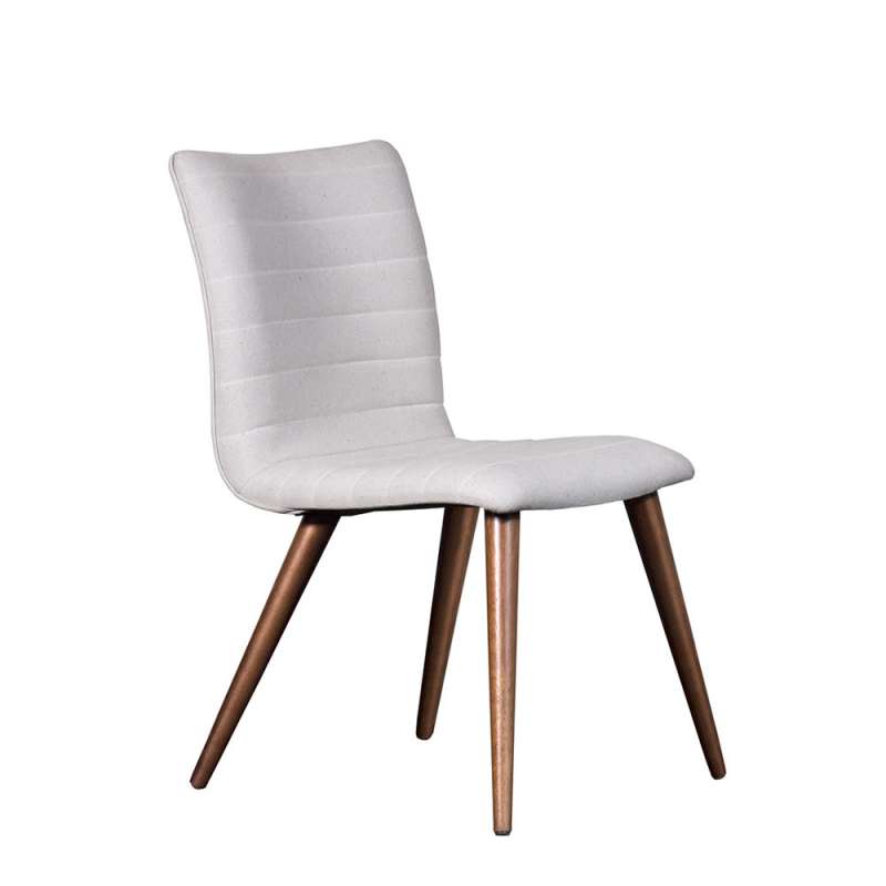 Cadeira de Jantar Estofada com Base Palito: Design Retrô Que Nunca Sai de Moda - inspiração