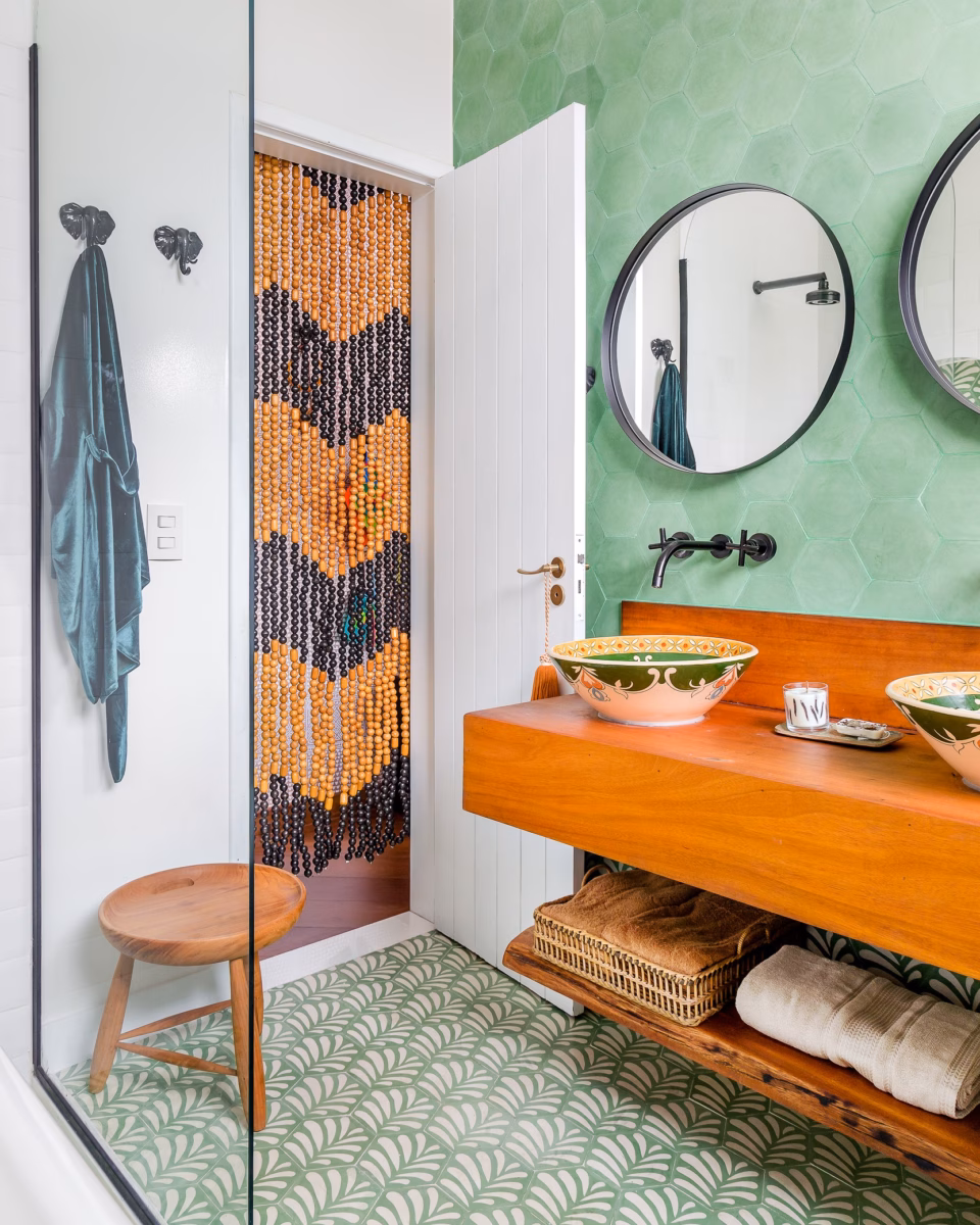 Com Cores Vibrantes: Alegria e Ousadia - detalhe